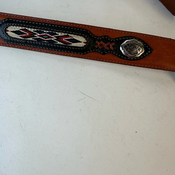 Vintage Handcrafted Wrangler Western Leather Belt - Picture 6 of 8